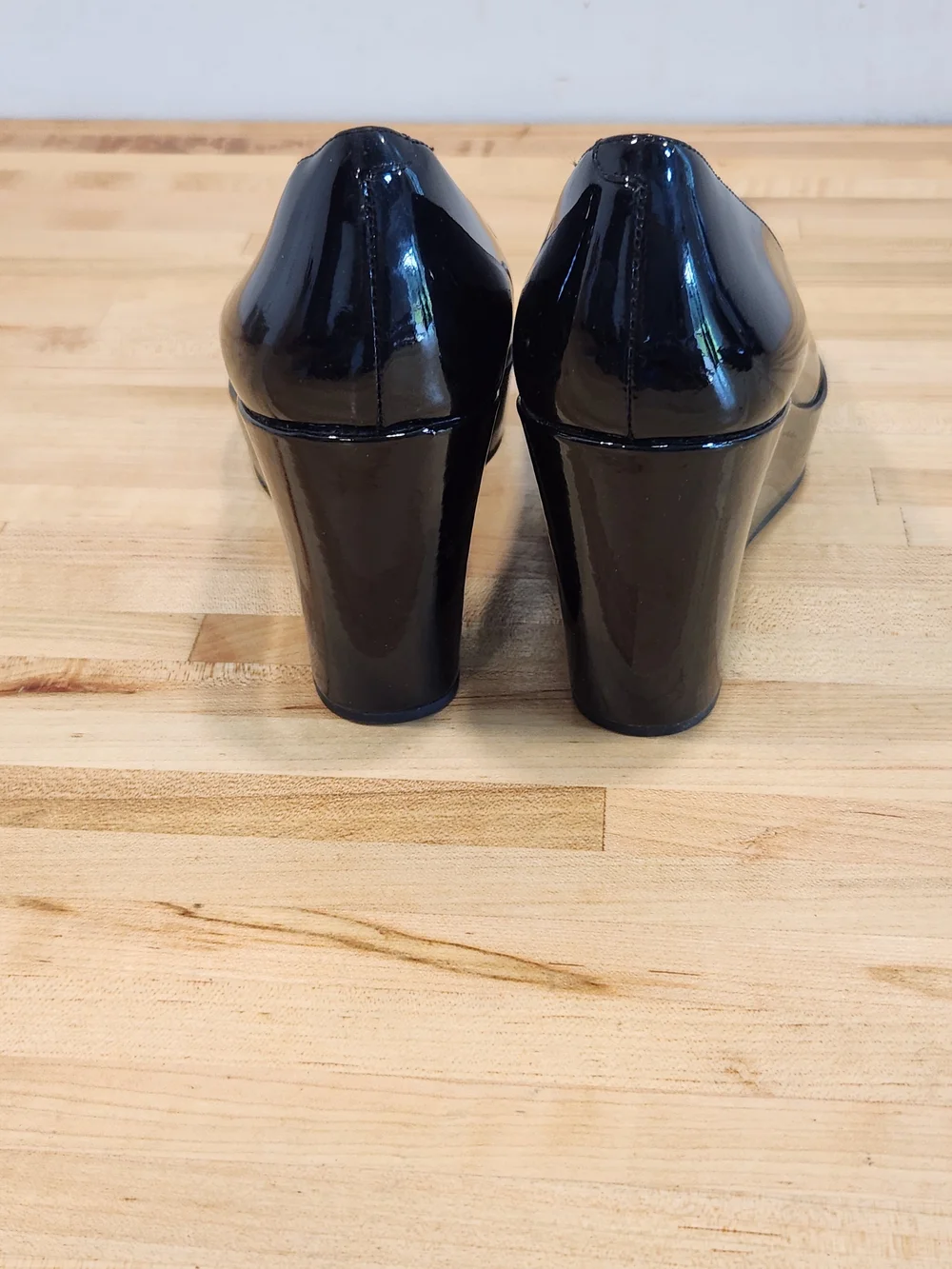 Marc by Marc Jacobs Black Patent Leather Platform Wedge Heels Size 37 US 7